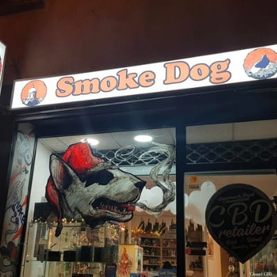 Smoke dog
